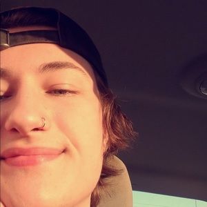 Meet your Posher, Eric